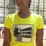T.Shirt Femme Power to the People -jaune